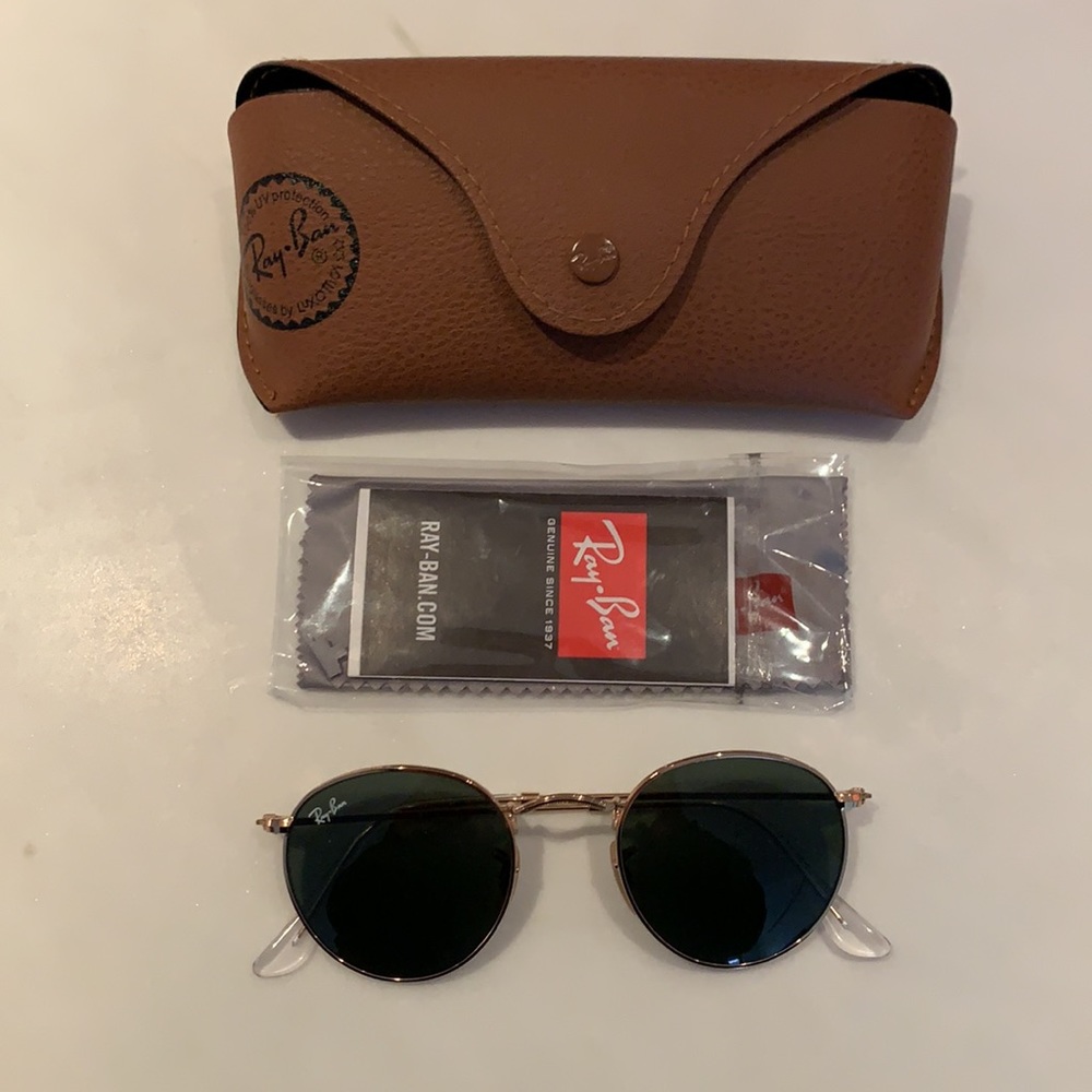 Rayban Round Metal Green Gold Sunglasses Size 47mm